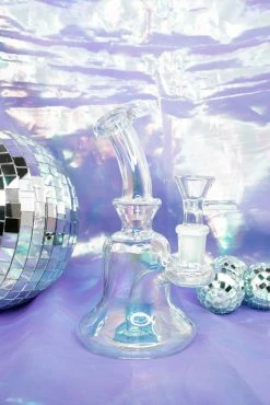 Burning Love Belle Of The Ball Water Pipe- Iridescent 15 Burning Love Belle Of The Ball Water Pipe- Iridescent