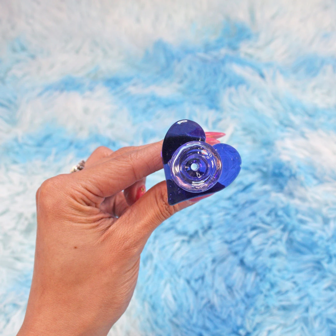 Burning Love Bongs Love Potion Water Pipe- Sapphire 7 Burning Love Bongs Love Potion Water Pipe- Sapphire