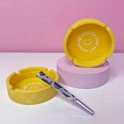 Burning Love Everybody Chill Ash Tray Ash Trays