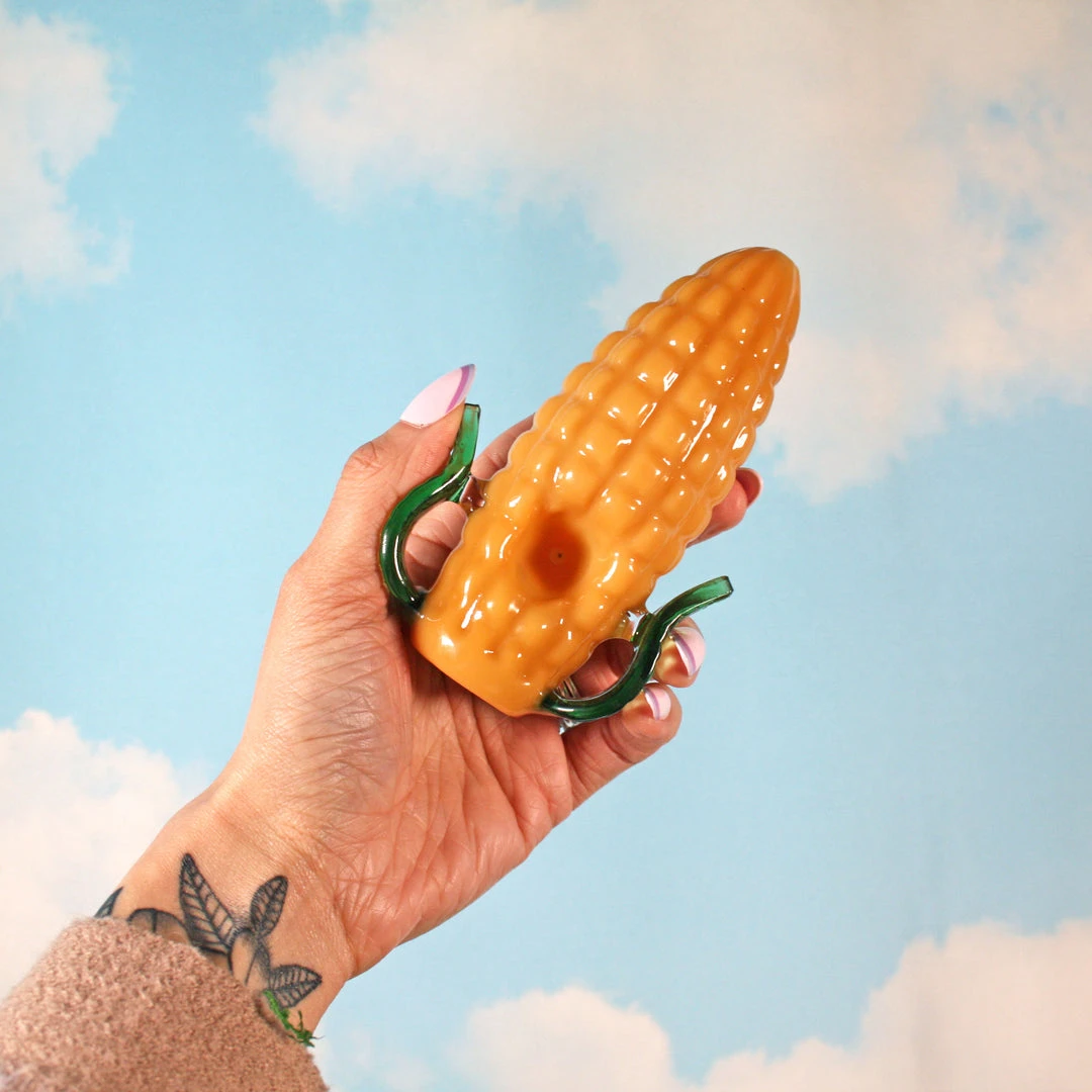 Burning Love Corn Pipe Pipes 8 Burning Love Corn Pipe Pipes