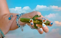 Burning Love Cactus Pipe