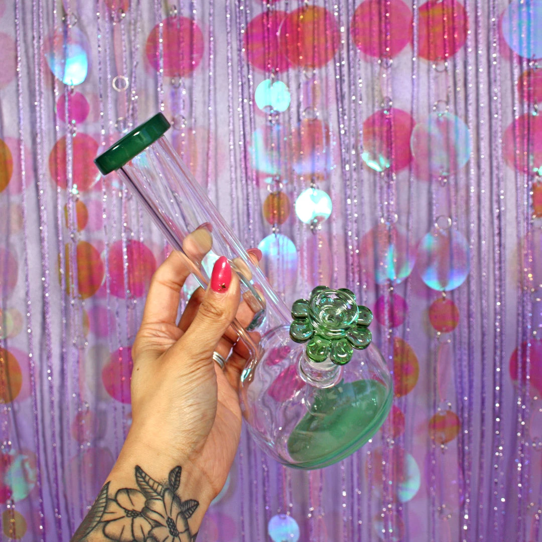 Burning Love Get A Grip Bong- Jade Bongs 6 Burning Love Get A Grip Bong- Jade Bongs