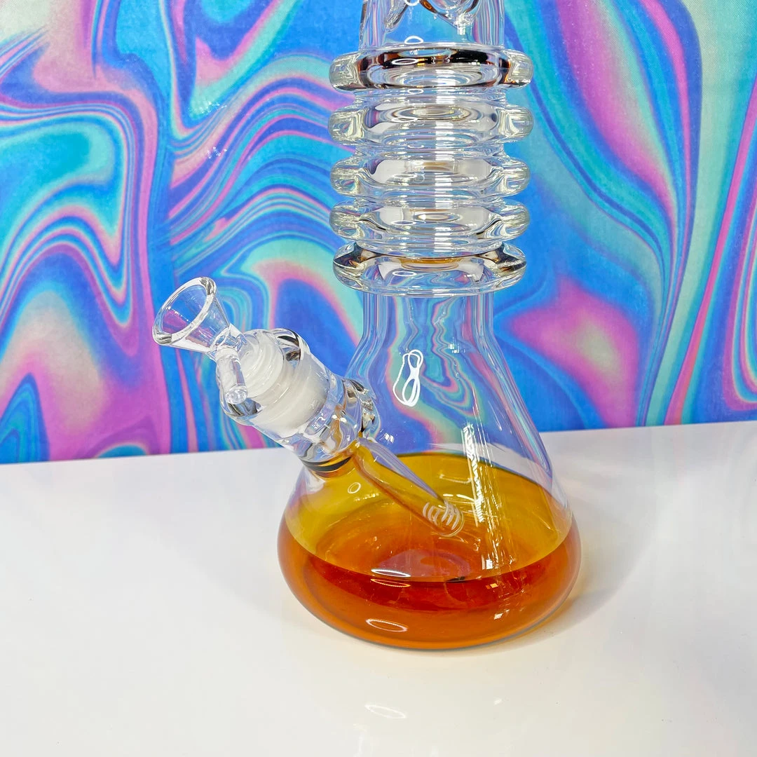 Burning Love 16" Daaaaamn! The Bong- Amber 8 Burning Love 16" Daaaaamn! The Bong- Amber