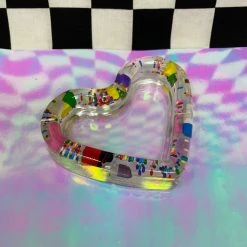 Burning Love Pill Heart Ash Tray Accessories 14 Burning Love Pill Heart Ash Tray Accessories