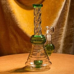 Burning Love Bongs Twirl Water Pipe- Green