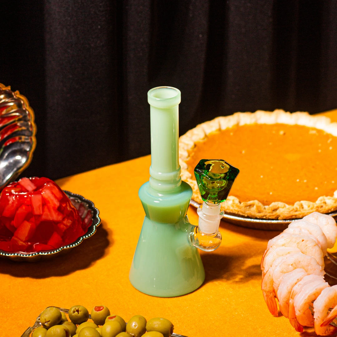 Burning Love Emerald Water Pipe Bongs 3 Burning Love Emerald Water Pipe Bongs