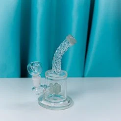 Burning Love Chic Water Pipe- Jade Pipes 17 Burning Love Chic Water Pipe- Jade Pipes