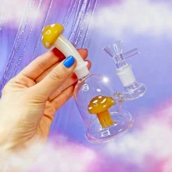 Burning Love Micro Mushroom Water Pipe- Amber