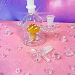 Burning Love Micro Mushroom Water Pipe- Amber