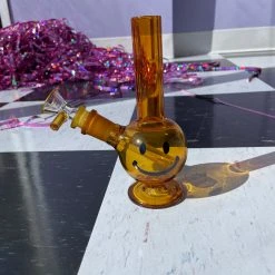 Burning Love Smiley Mini Bong- Amber