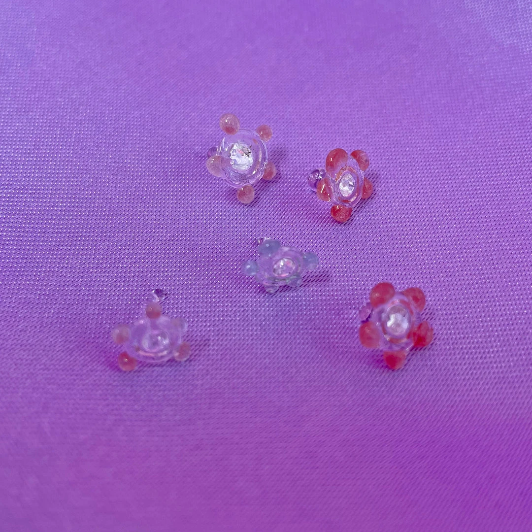 Shop Burning Love Storage Daisy Glass Filters 5 Shop Burning Love Storage Daisy Glass Filters