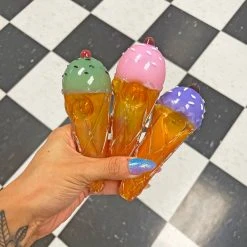 Burning Love Ice Cream Cone Pipe