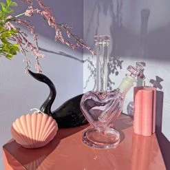 Burning Love Heart Water Pipe- Pink