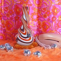 Burning Love Bongs Retro Swirl Bong 13 Burning Love Bongs Retro Swirl Bong