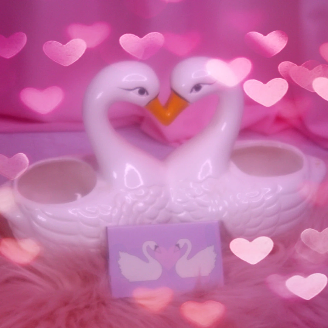 Shop Burning Love Swan Rolling Papers- Unflavored Papers + Cones 4 Shop Burning Love Swan Rolling Papers- Unflavored Papers + Cones