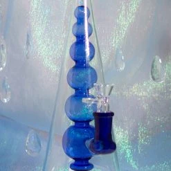 Burning Love Bubble Vase Water Pipe- Blue Bongs