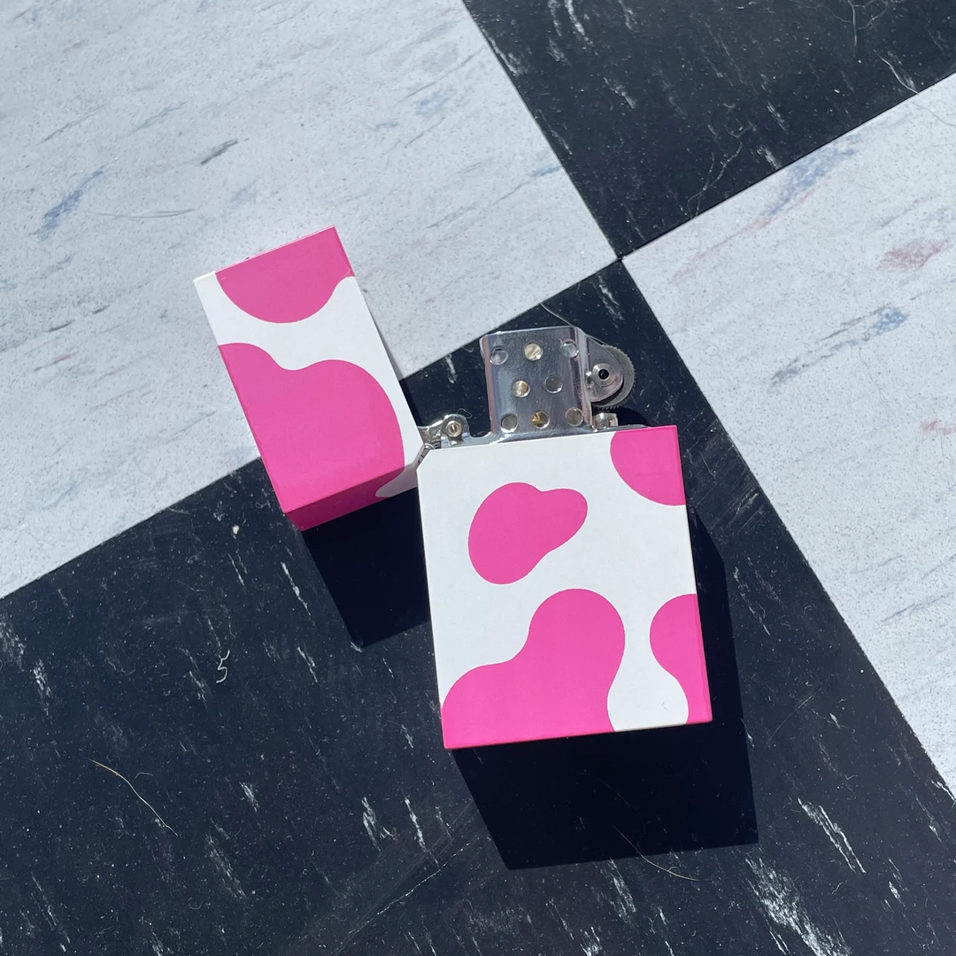 Burning Love Accessories Pink Cow Lighter 3 Burning Love Accessories Pink Cow Lighter