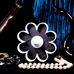 Burning Love Rolling Trays Daisy Debowler Ashtray