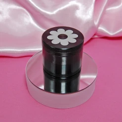 Burning Love Accessories Flower Grinder