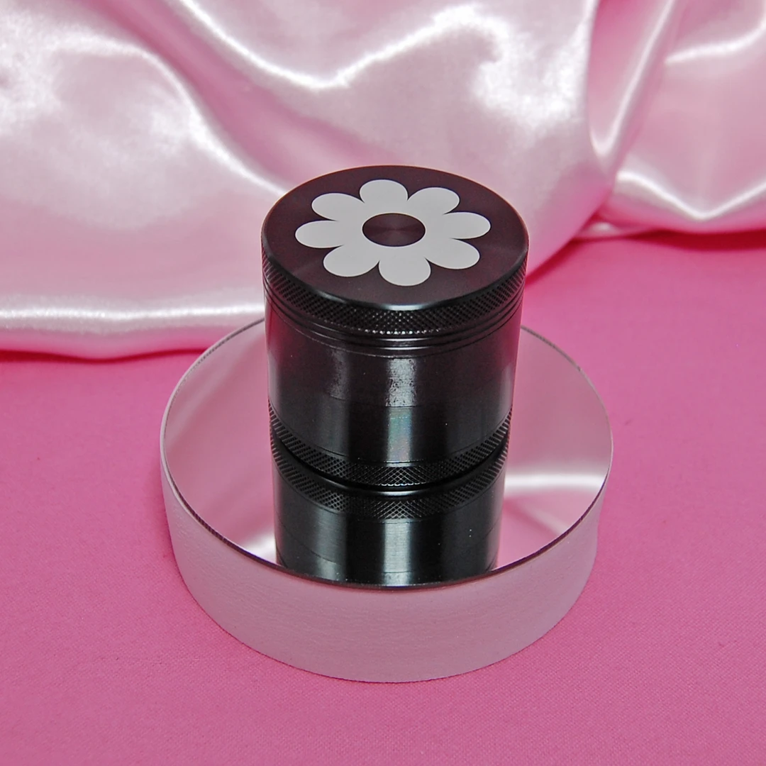 Burning Love Accessories Flower Grinder 4 Burning Love Accessories Flower Grinder