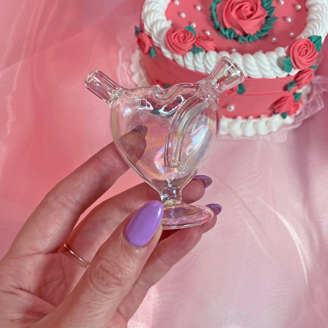 Burning Love Mini Heart Bubbler- Iridescent 4 Burning Love Mini Heart Bubbler- Iridescent