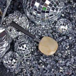 Burning Love Moon Rocks Roach Stones 18 Burning Love Moon Rocks Roach Stones