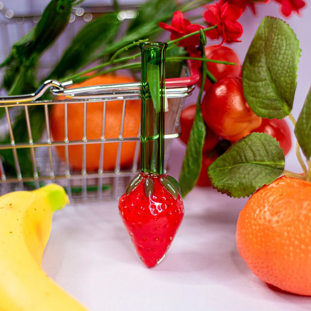 Burning Love Pipes Mini Strawberry Fruit Bowl 4 Burning Love Pipes Mini Strawberry Fruit Bowl